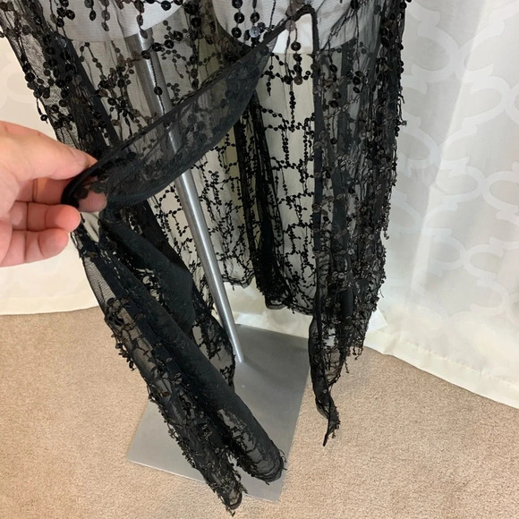 PrettyLittleThing Valentina Black Maxi Dress - Picture 6 of 8